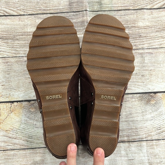 Sorel Lea Chelsea Boot - Picture 8 of 9